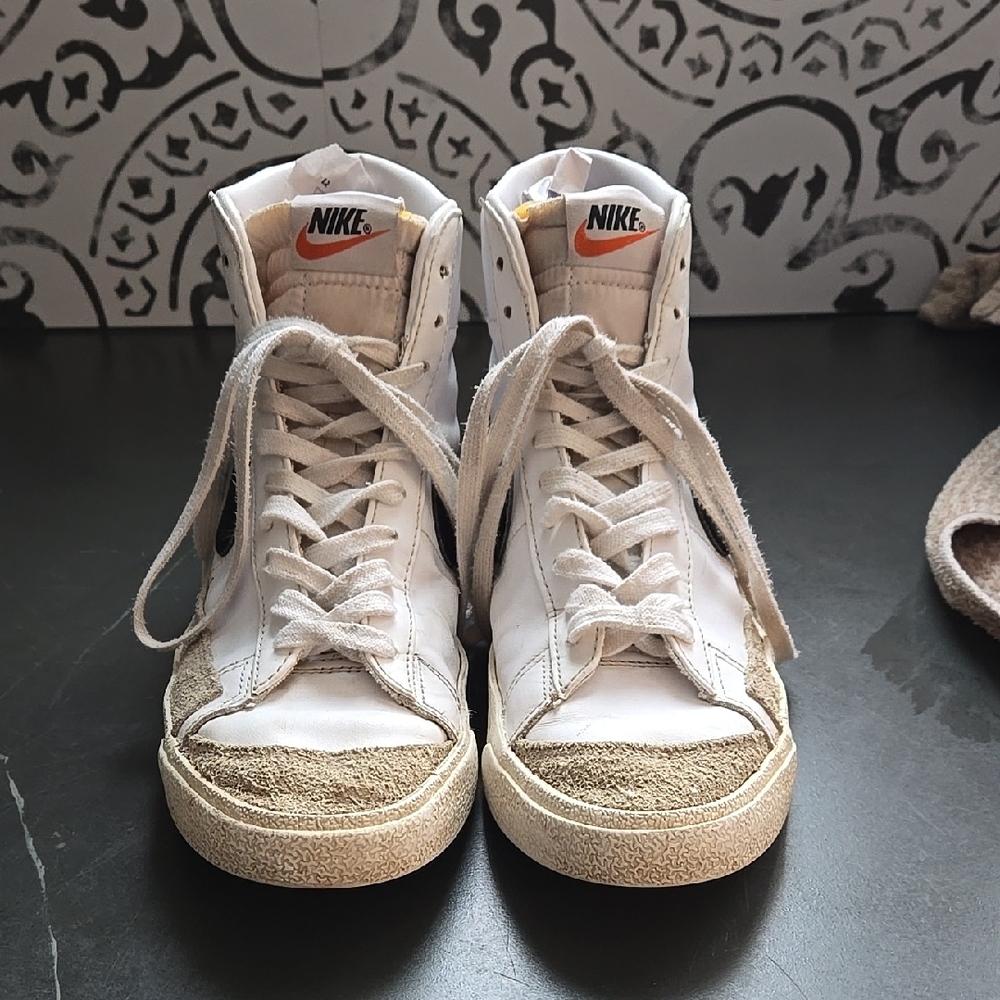 Nike Blazers High-Top Sneakers in White and Tan